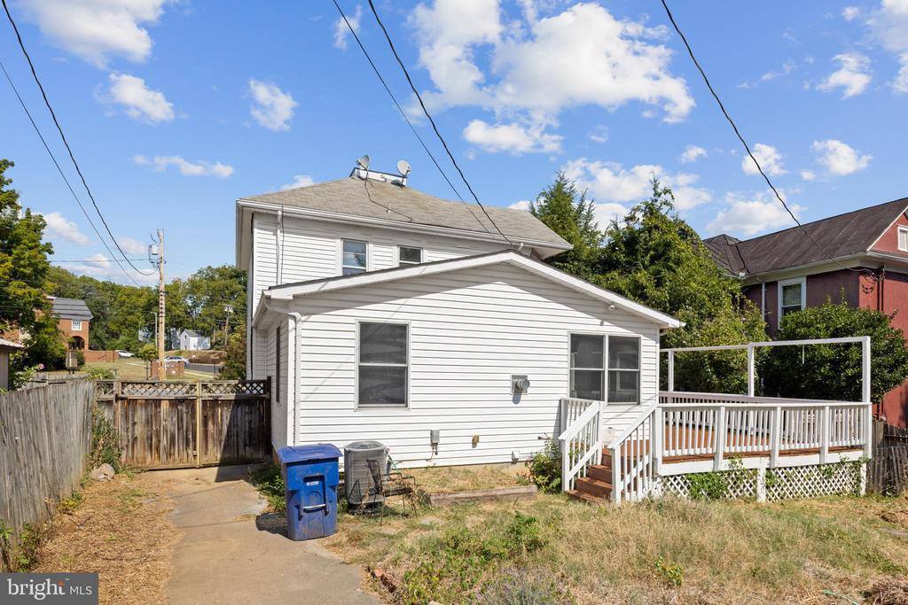 108 Luray Avenue, Front Royal, VA 22630