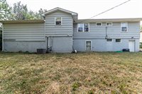 727 Canfield Drive, Manhattan, KS 66502