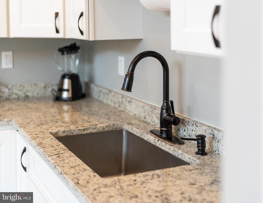 9242 Mcgaheysville, Mc Gaheysville, VA 22840