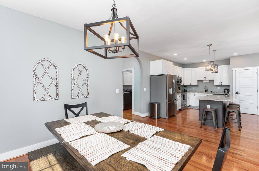 9242 Mcgaheysville, Mc Gaheysville, VA 22840