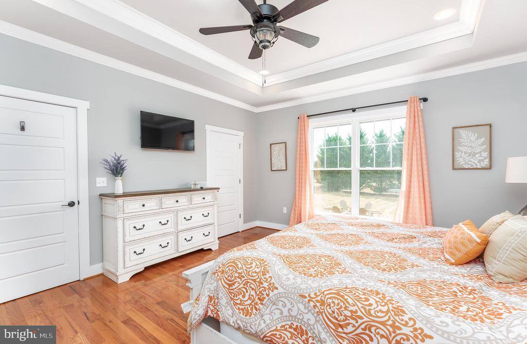 9242 Mcgaheysville, Mc Gaheysville, VA 22840