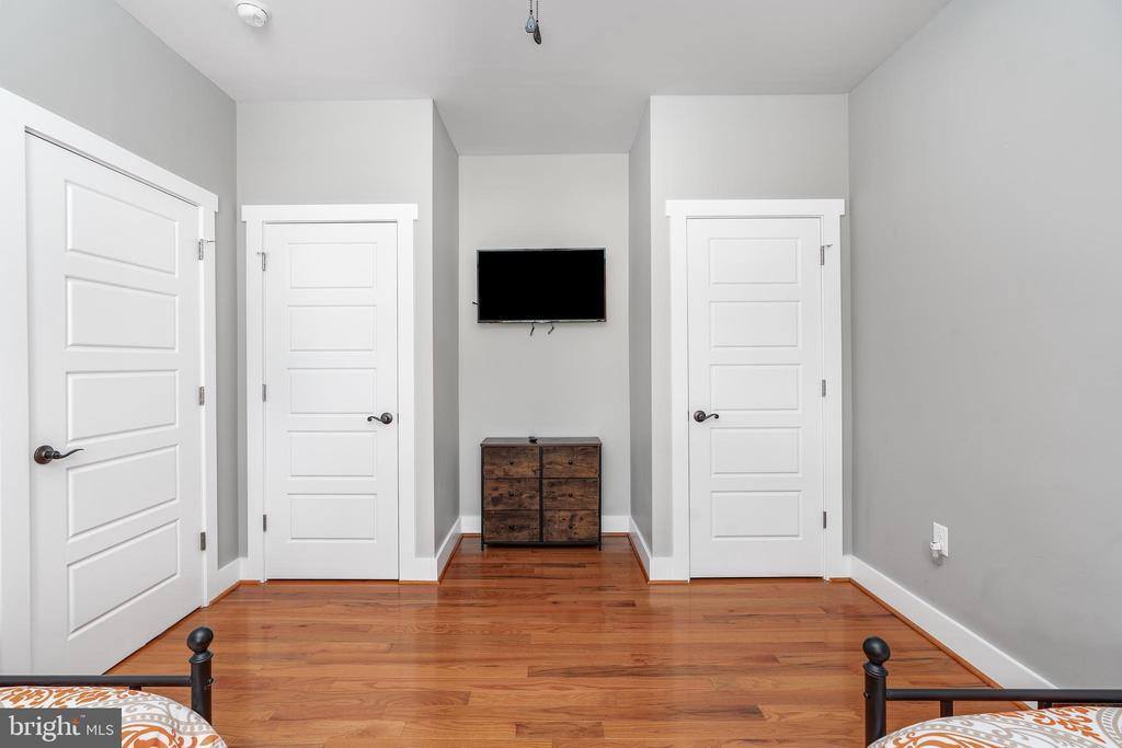 9242 Mcgaheysville, Mc Gaheysville, VA 22840