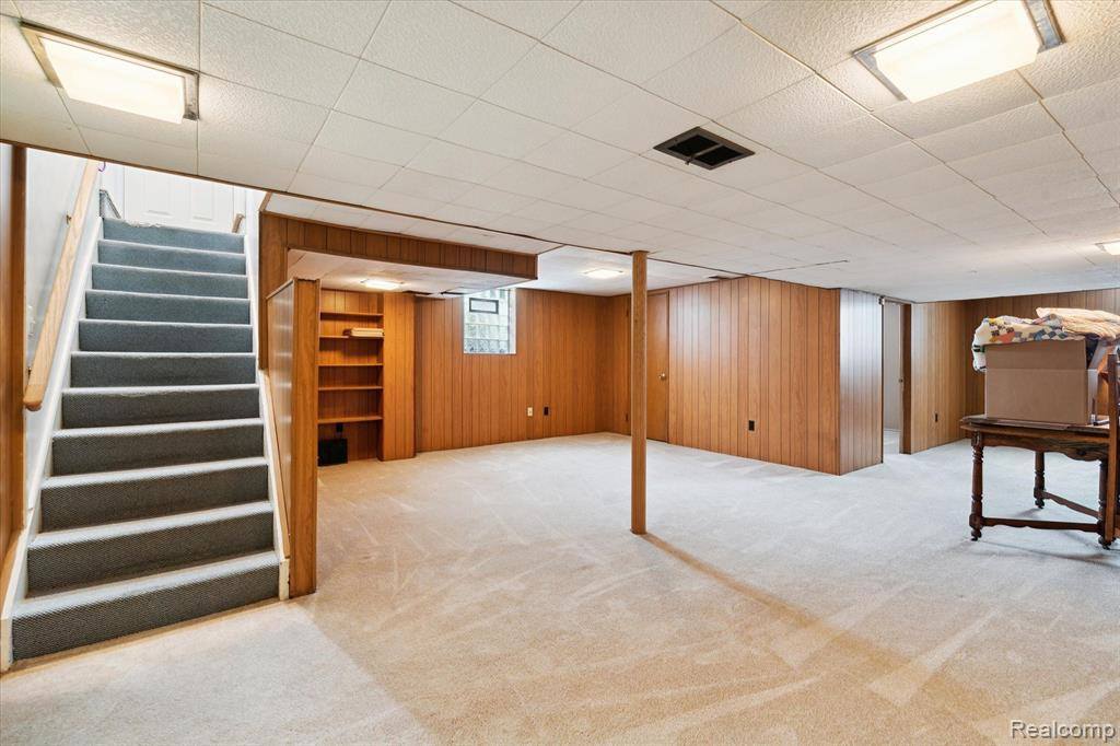 36711 Greenbush Road, Wayne, MI 48184