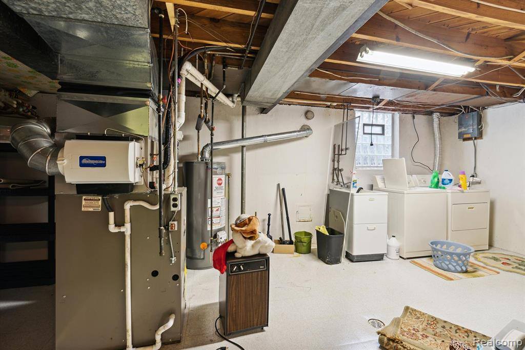 36711 Greenbush Road, Wayne, MI 48184