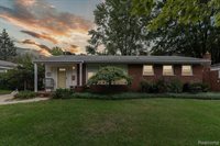 36711 Greenbush Road, Wayne, MI 48184