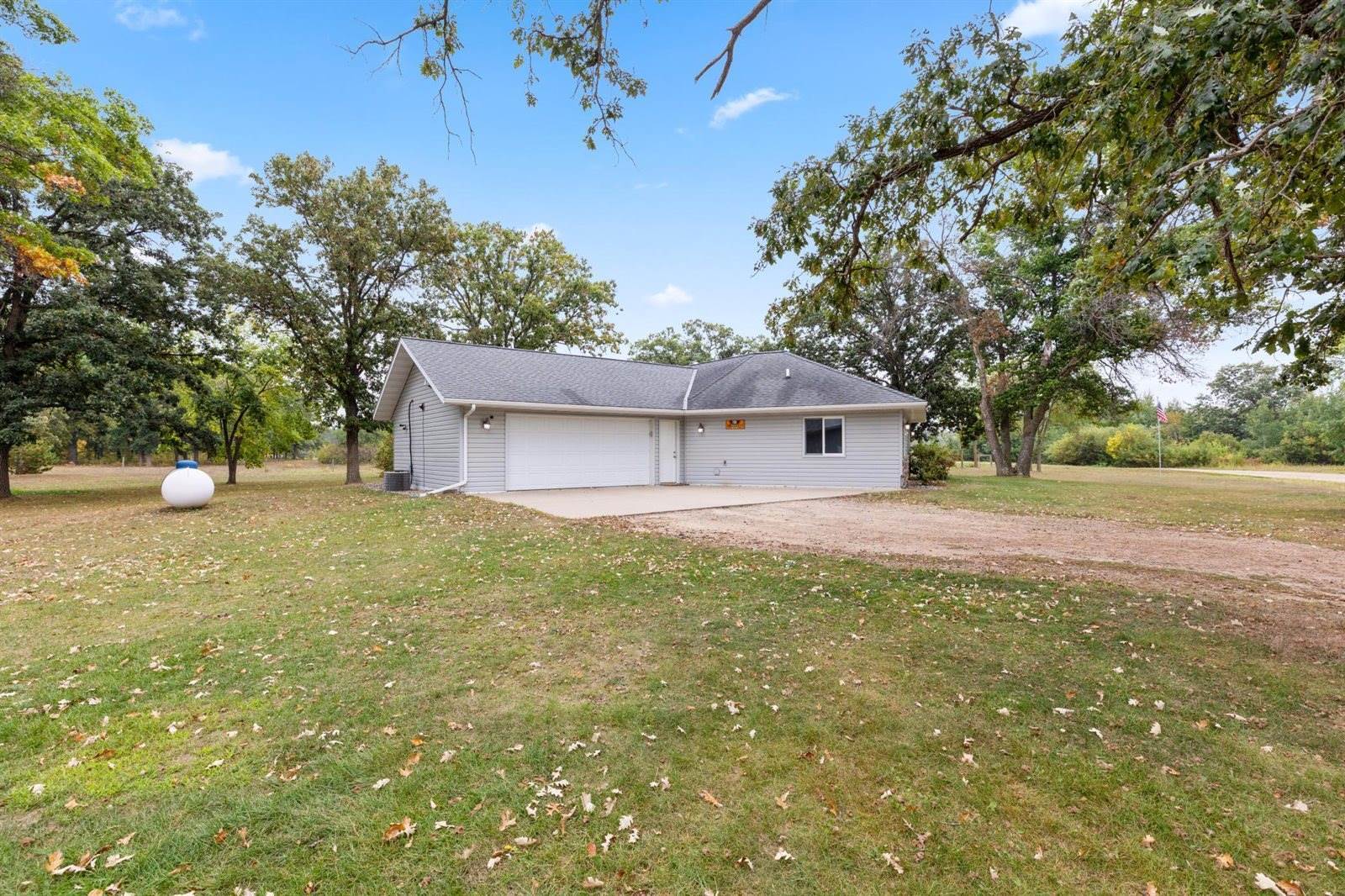 33280 County 28, Motley, MN 56466