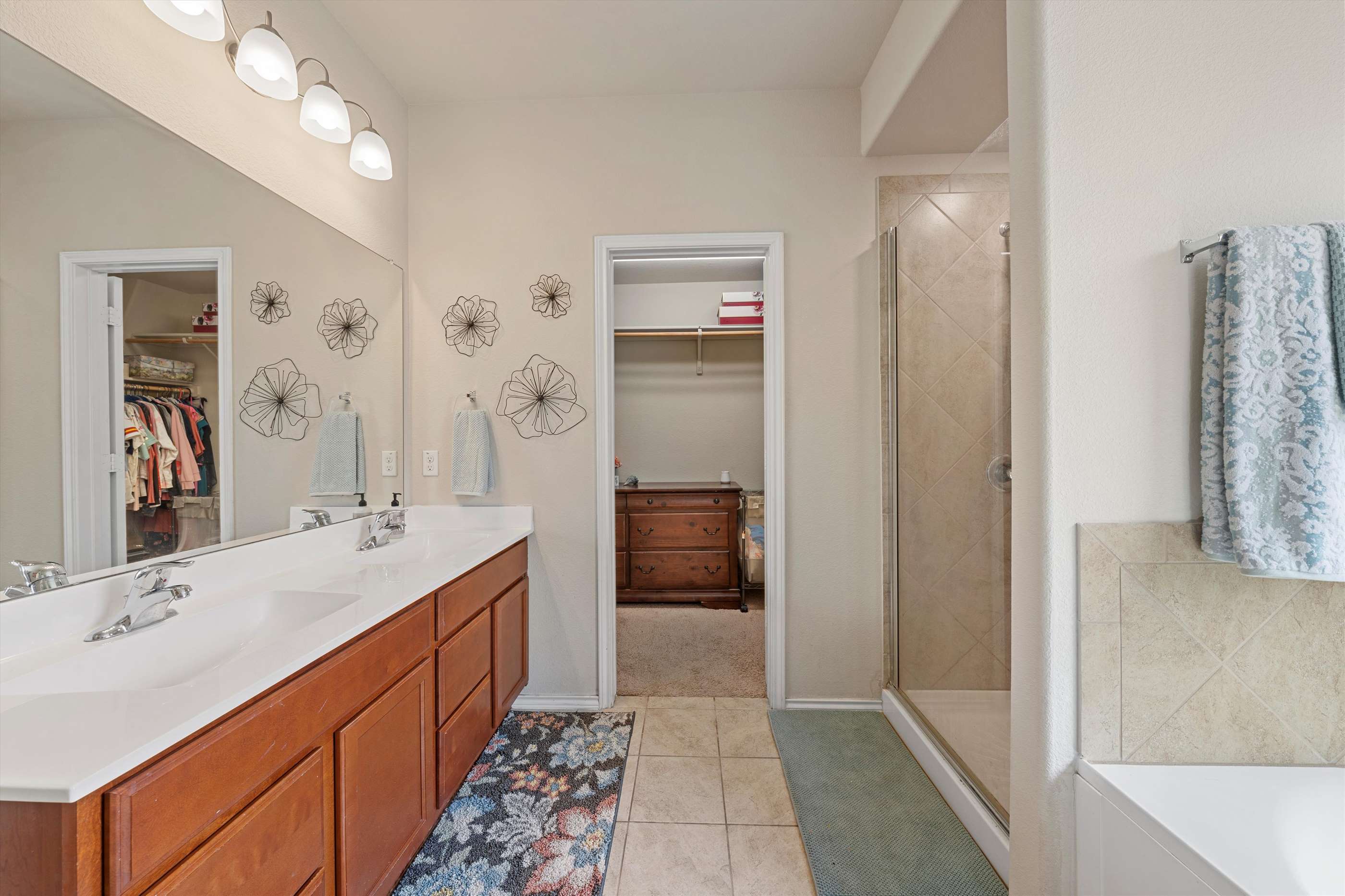 2717 Skinner Dr, Lorena, TX 76655