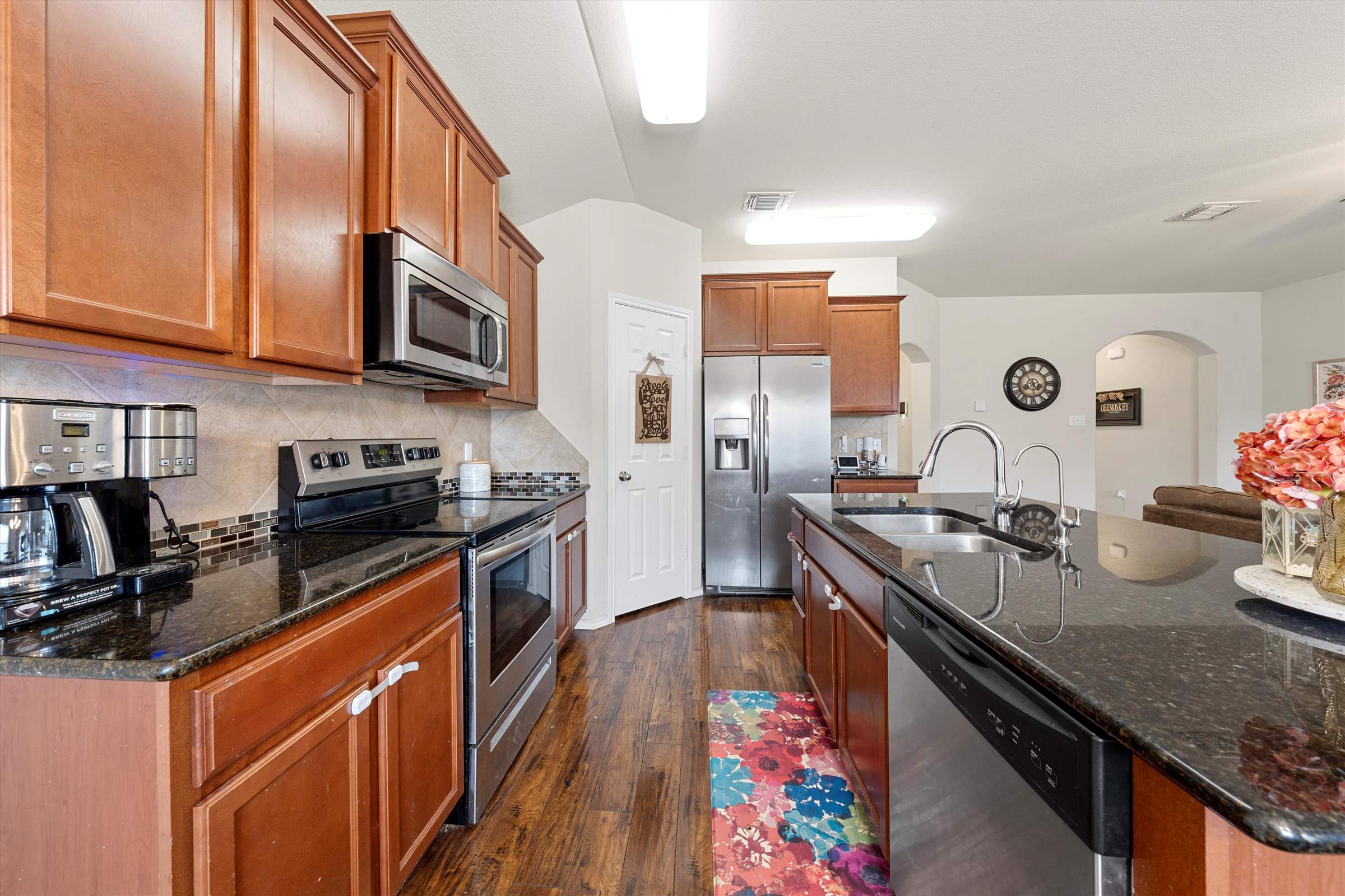 2717 Skinner Dr, Lorena, TX 76655