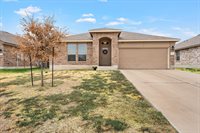 2717 Skinner Dr, Lorena, TX 76655