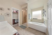 2717 Skinner Dr, Lorena, TX 76655