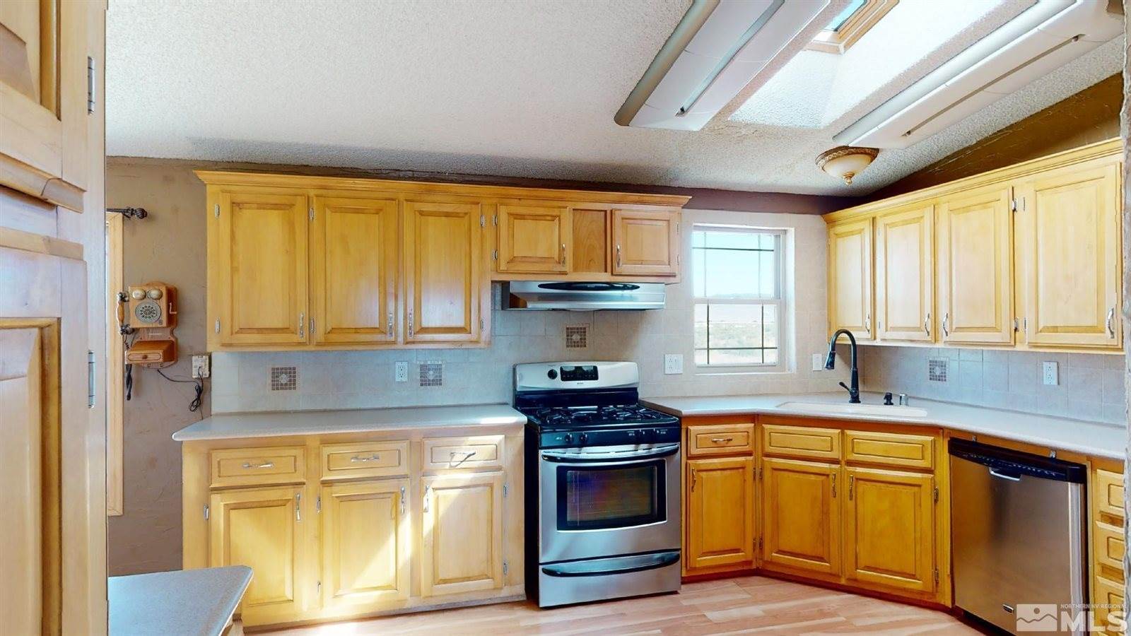 130 Mount Lewis Drive, Battle Mountain, NV 89820