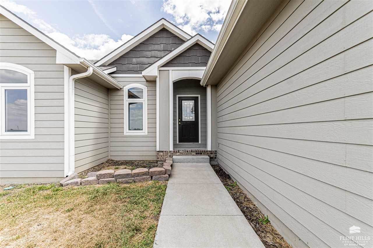 2607 Heron Circle, Junction City, KS 66441