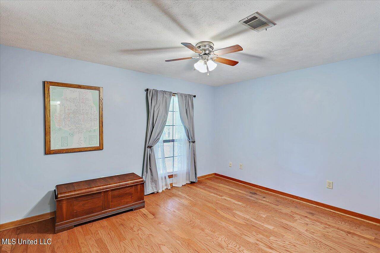 276 Springwood Drive, Terry, MS 39170