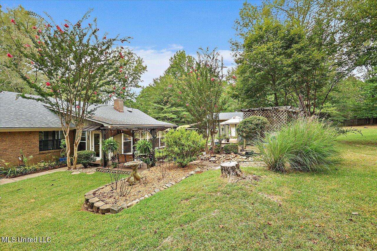 276 Springwood Drive, Terry, MS 39170