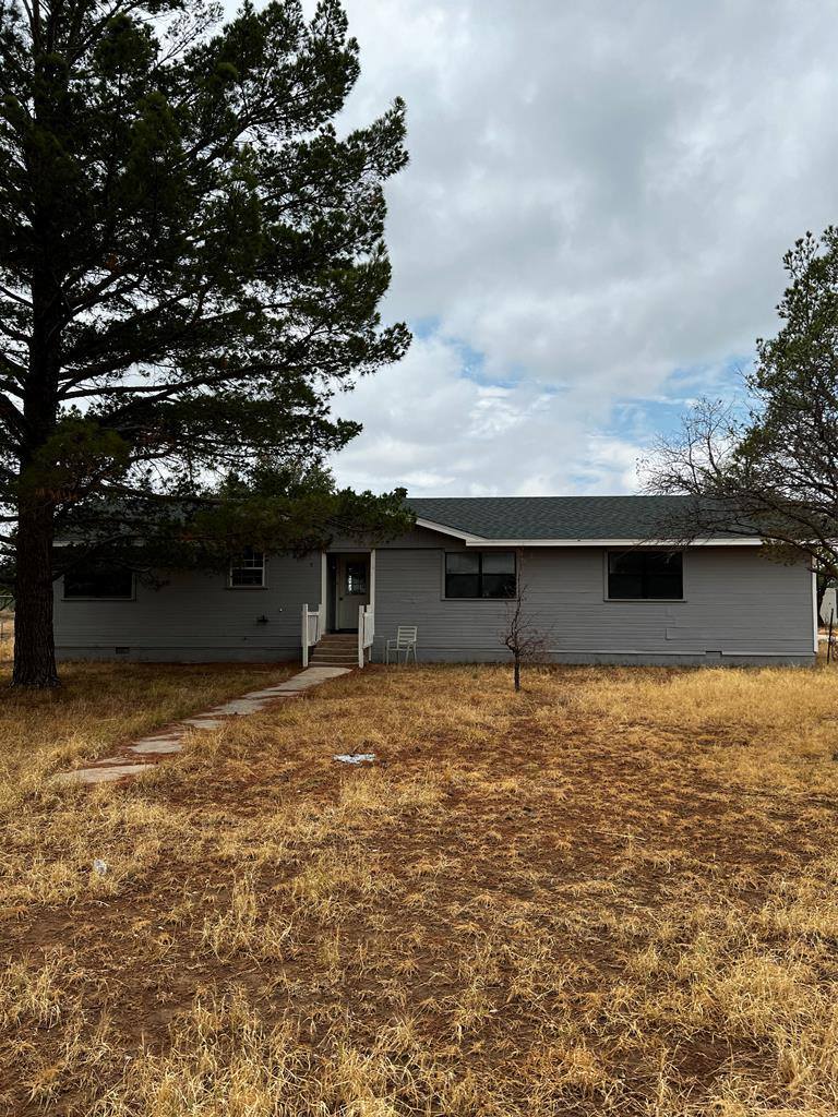 11533 White Tail Lane, San Angelo, TX 76904