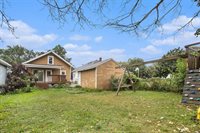 1021 Myrtle Street NW, Grand Rapids, MI 49504