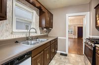 1021 Myrtle Street NW, Grand Rapids, MI 49504