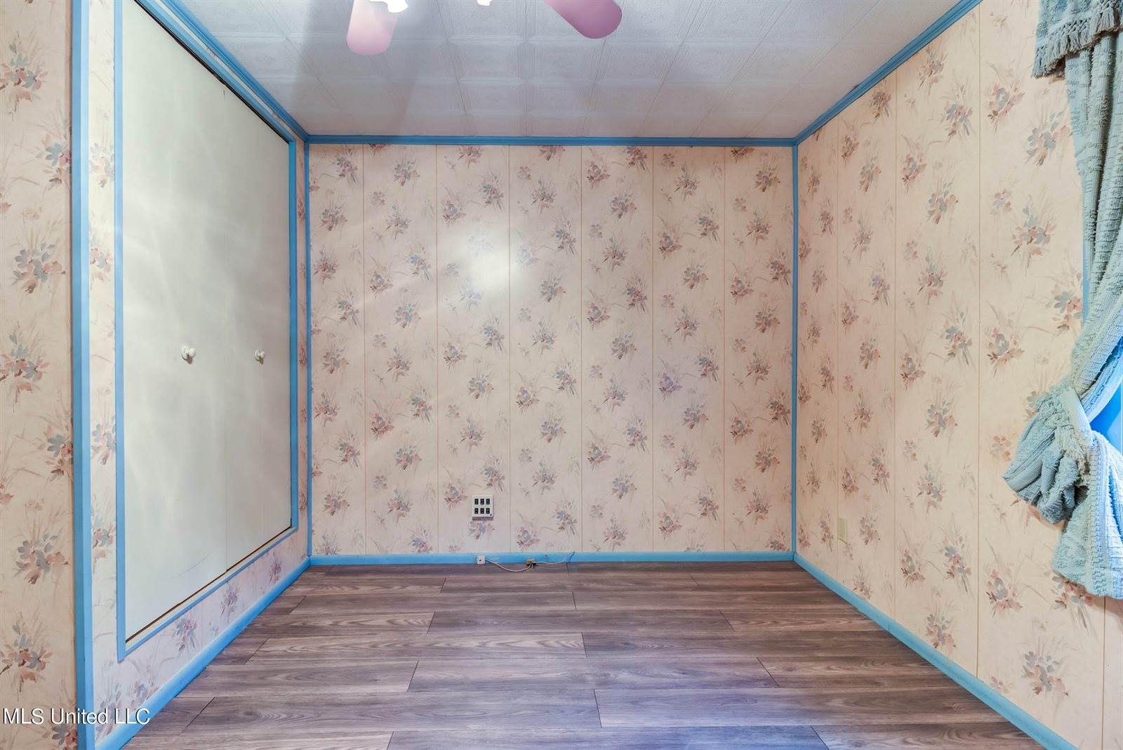 23 East Mchenry Road, McHenry, MS 39561