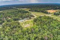 23 East Mchenry Road, McHenry, MS 39561