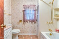 23 East Mchenry Road, McHenry, MS 39561