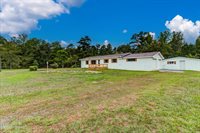 23 East Mchenry Road, McHenry, MS 39561