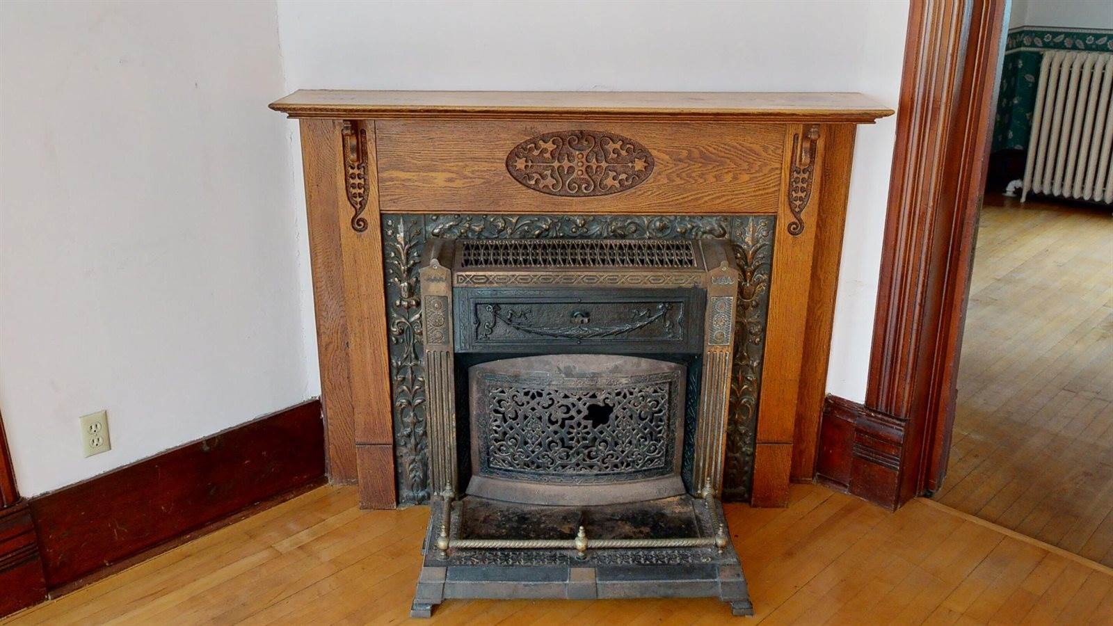 408 S Main St, Fort Atkinson, WI 53538