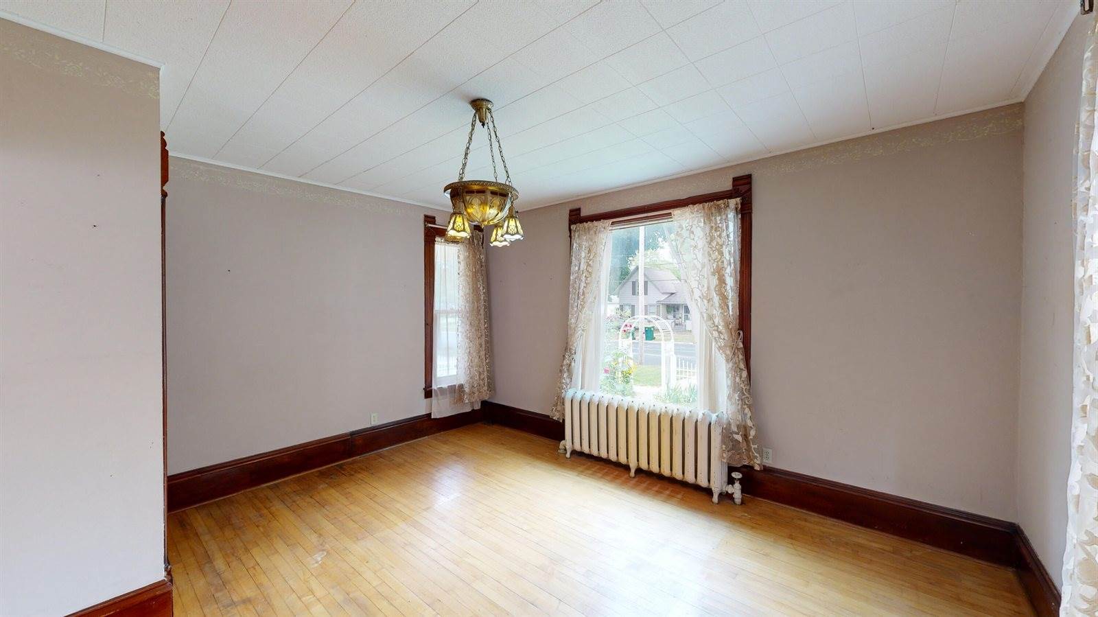 408 S Main St, Fort Atkinson, WI 53538