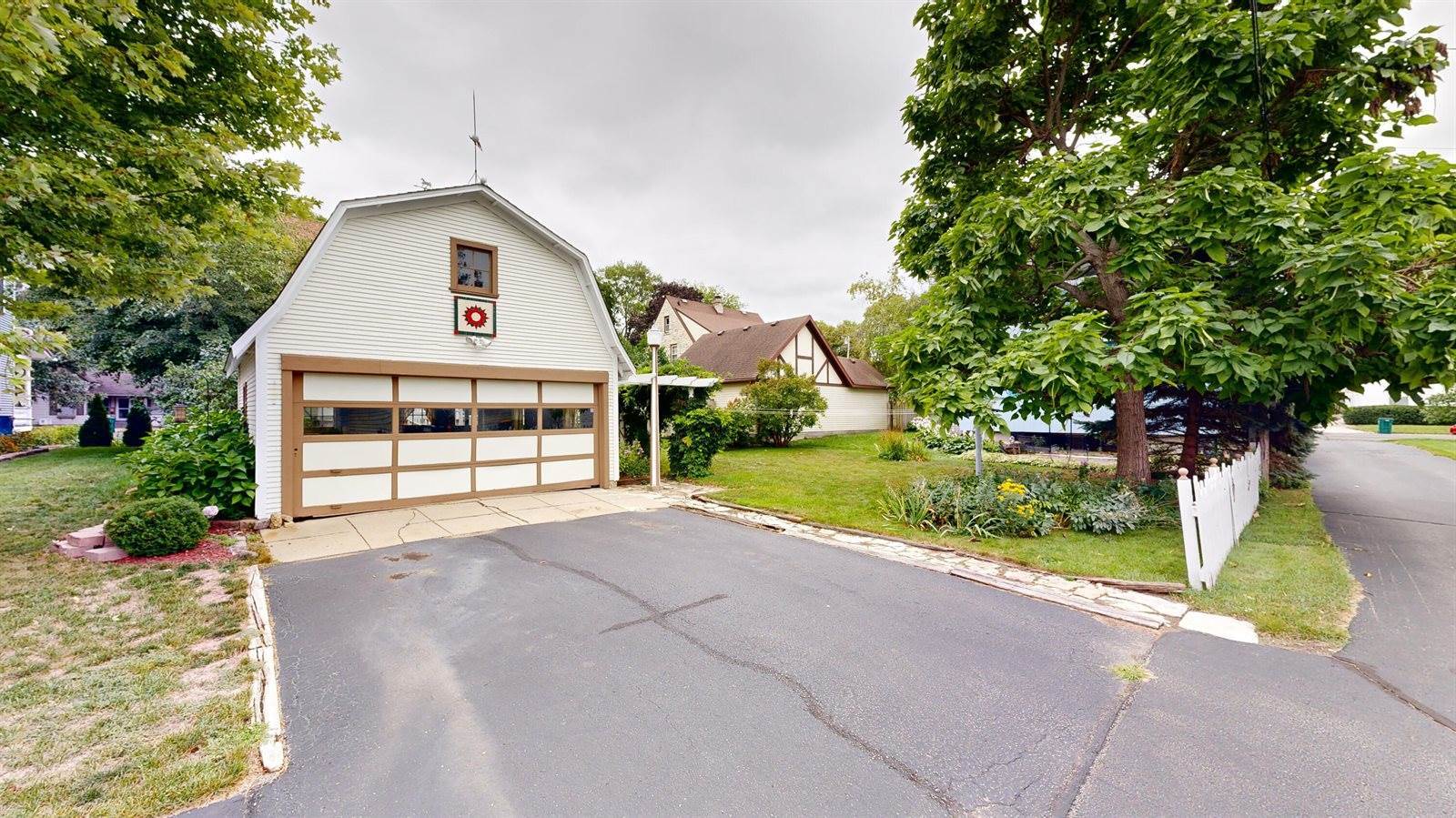 408 S Main St, Fort Atkinson, WI 53538