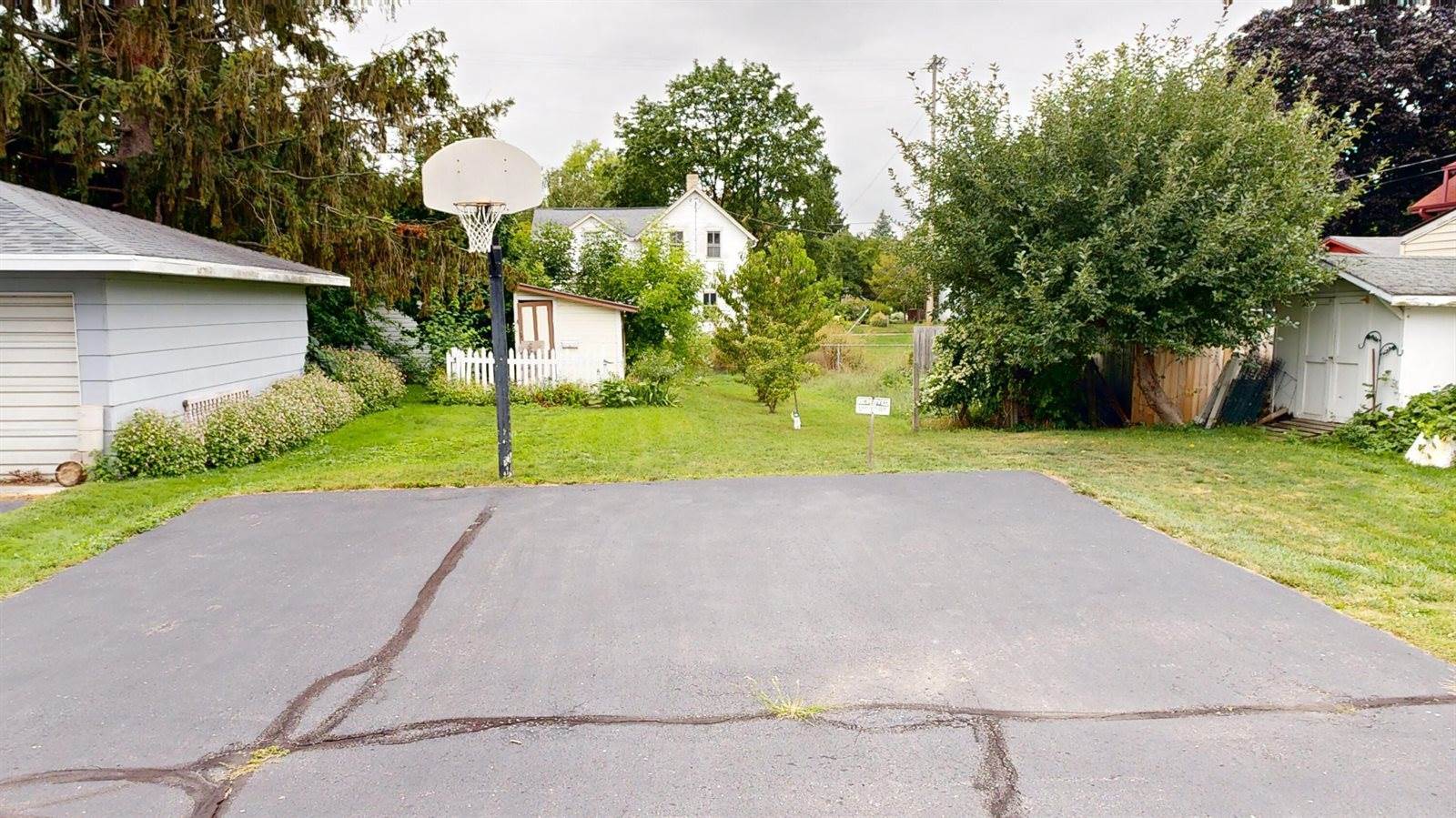 408 S Main St, Fort Atkinson, WI 53538