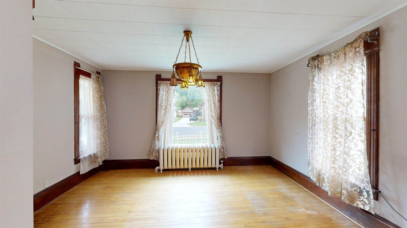 408 S Main St, Fort Atkinson, WI 53538