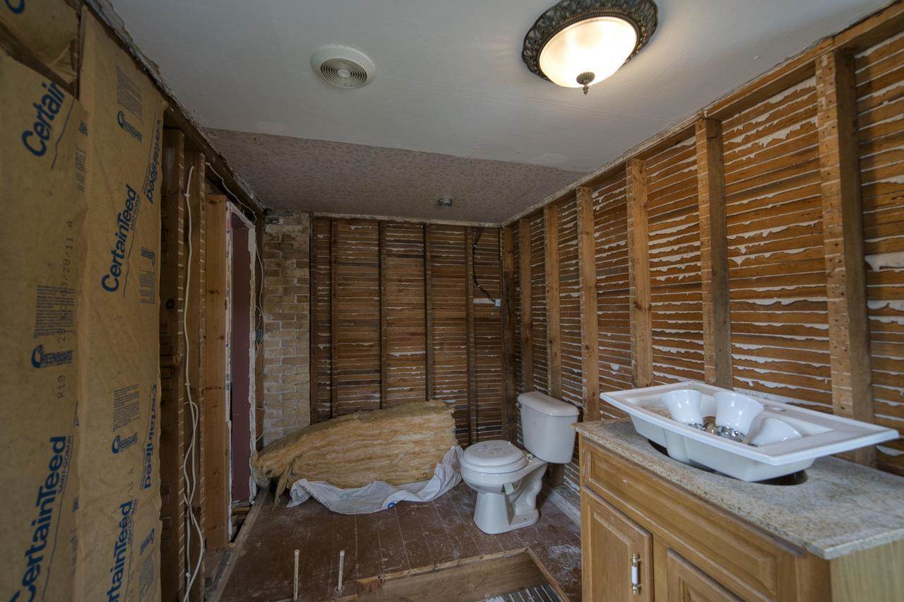 143 Mill St, Waterloo, WI 53594