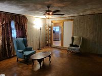 482 East Jerry, Laurens, SC 29360