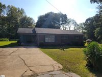 482 East Jerry, Laurens, SC 29360