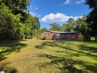 482 East Jerry, Laurens, SC 29360
