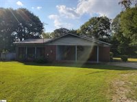 482 East Jerry, Laurens, SC 29360