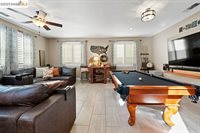 5276 Fern Ridge Cir, Discovery Bay, CA 94505