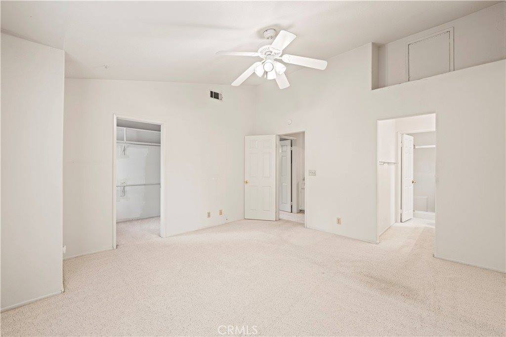 22633 Copper Hill Drive, Saugus, CA 91350