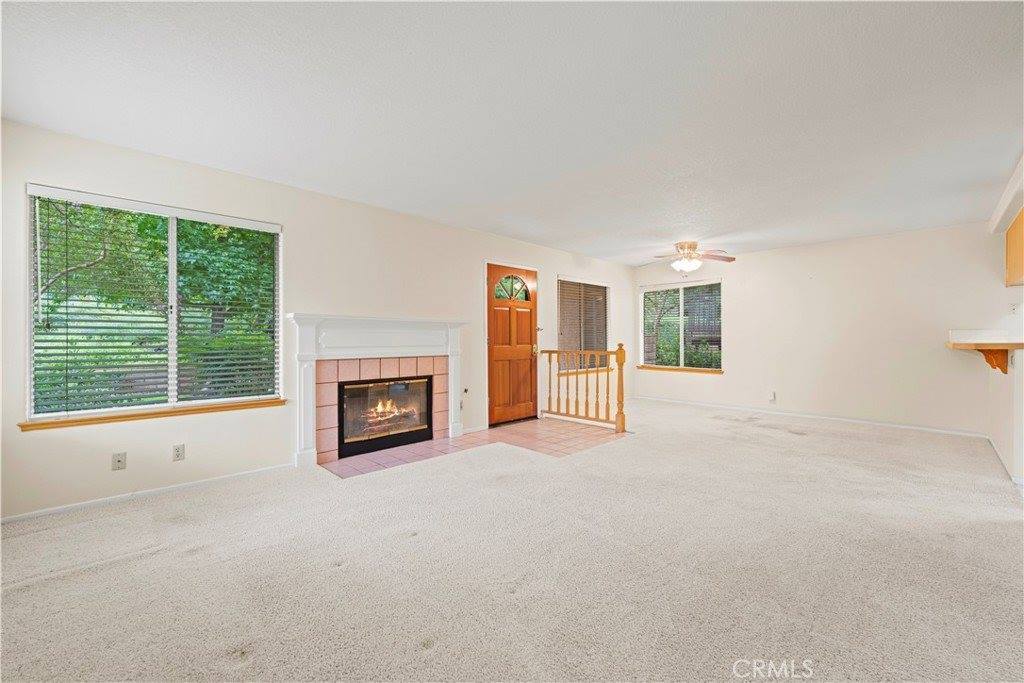 22633 Copper Hill Drive, Saugus, CA 91350