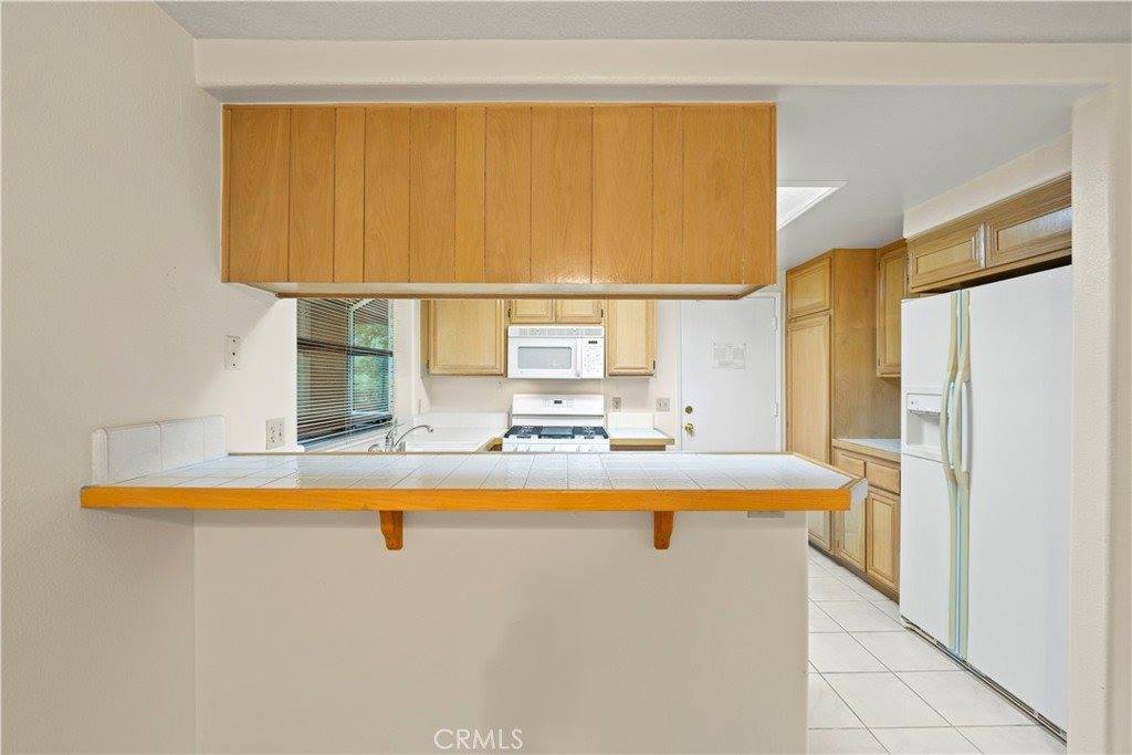 22633 Copper Hill Drive, Saugus, CA 91350