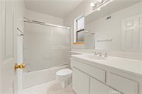 22633 Copper Hill Drive, Saugus, CA 91350