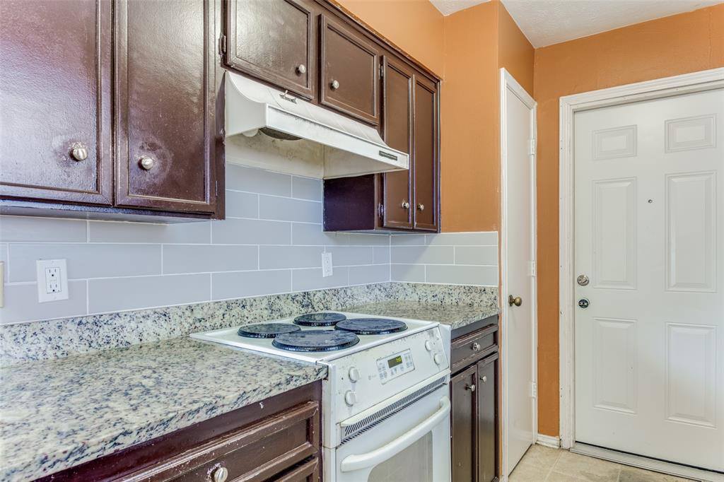 3323 Oriole Lane, Denton, TX 76209