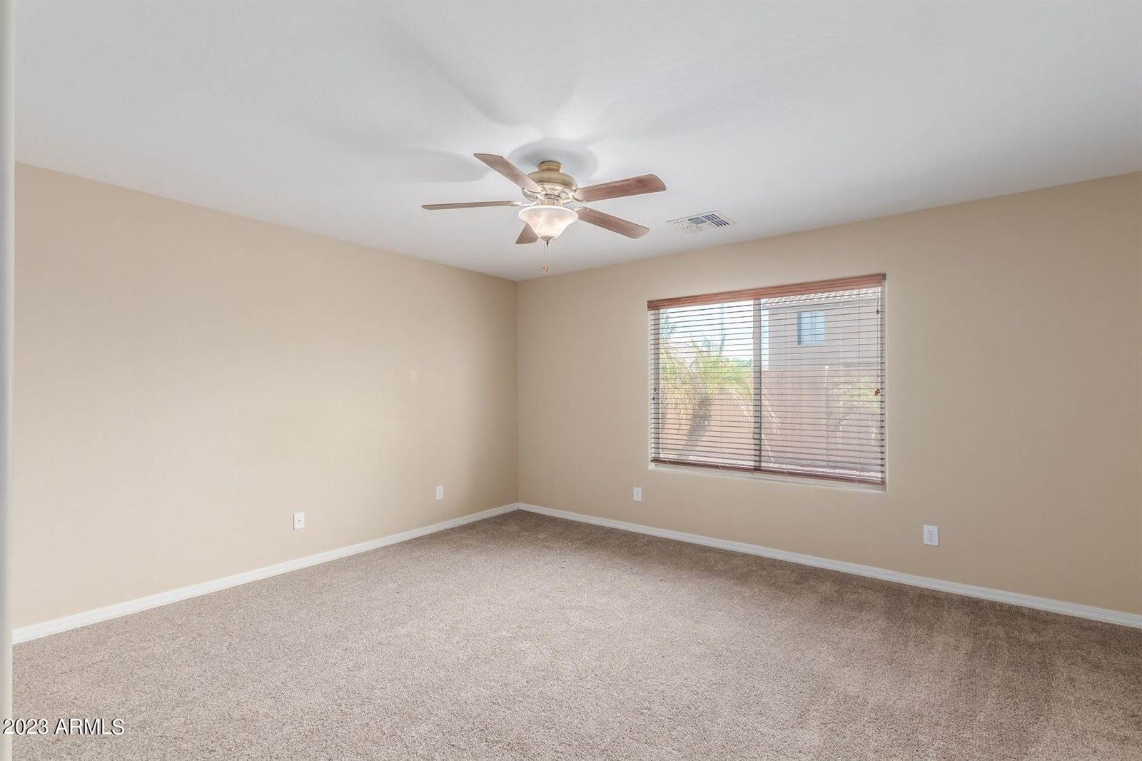 33009 North Quarry Hills Drive, San Tan Valley, AZ 85143