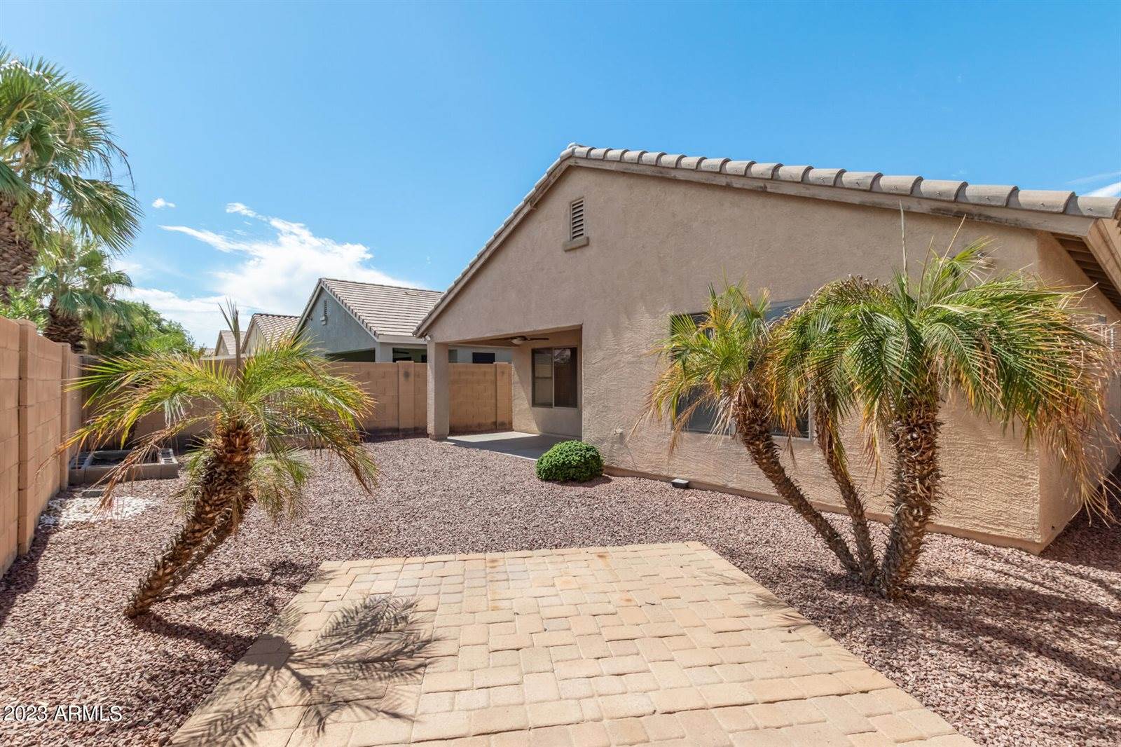 33009 North Quarry Hills Drive, San Tan Valley, AZ 85143
