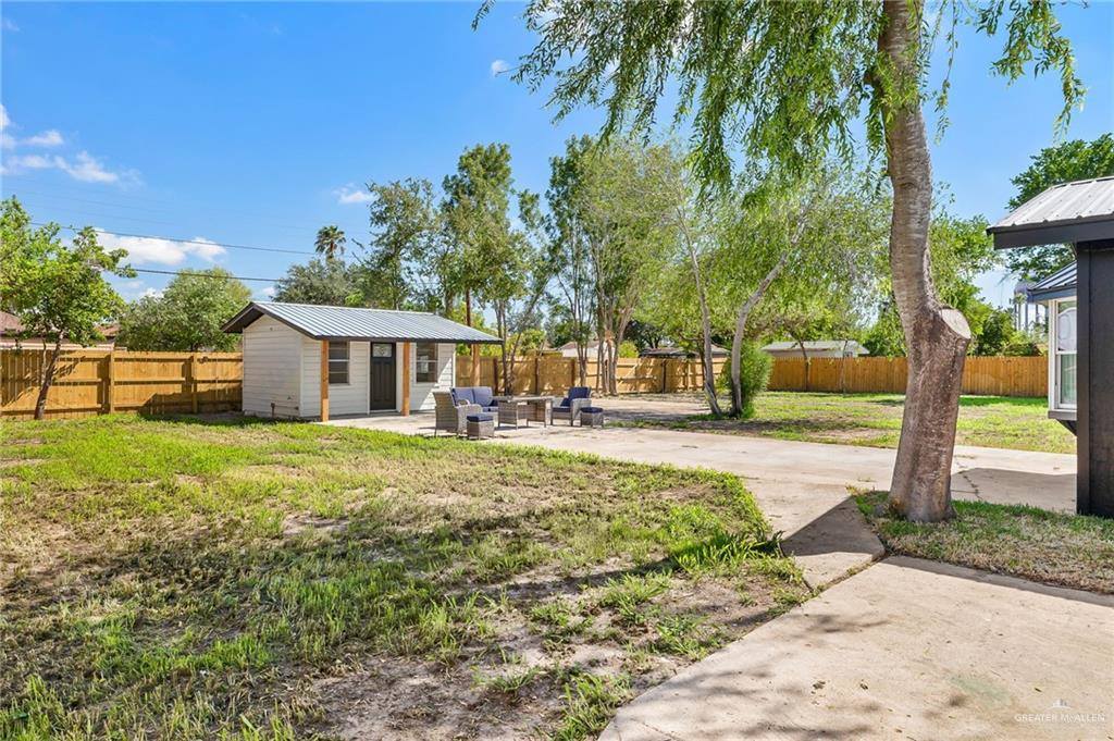 2432 Redwood Avenue, McAllen, TX 78501