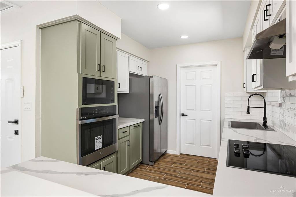 2432 Redwood Avenue, McAllen, TX 78501