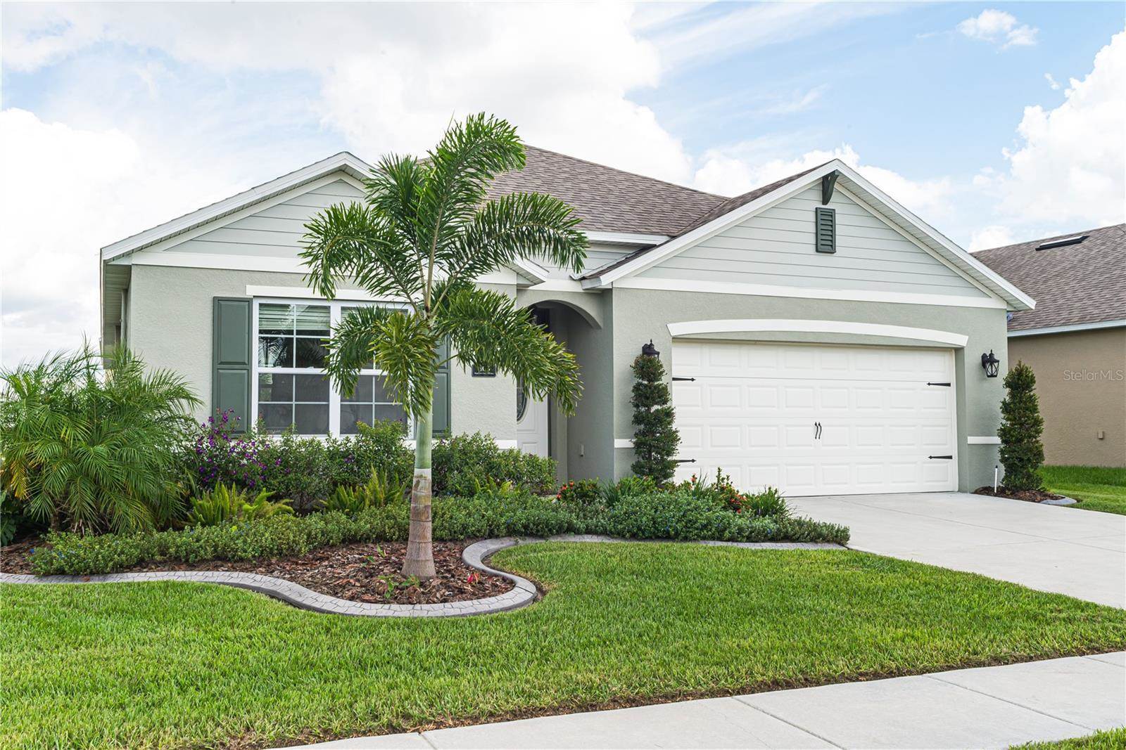 663 Squires Grove Drive, Winter Haven, FL 33880