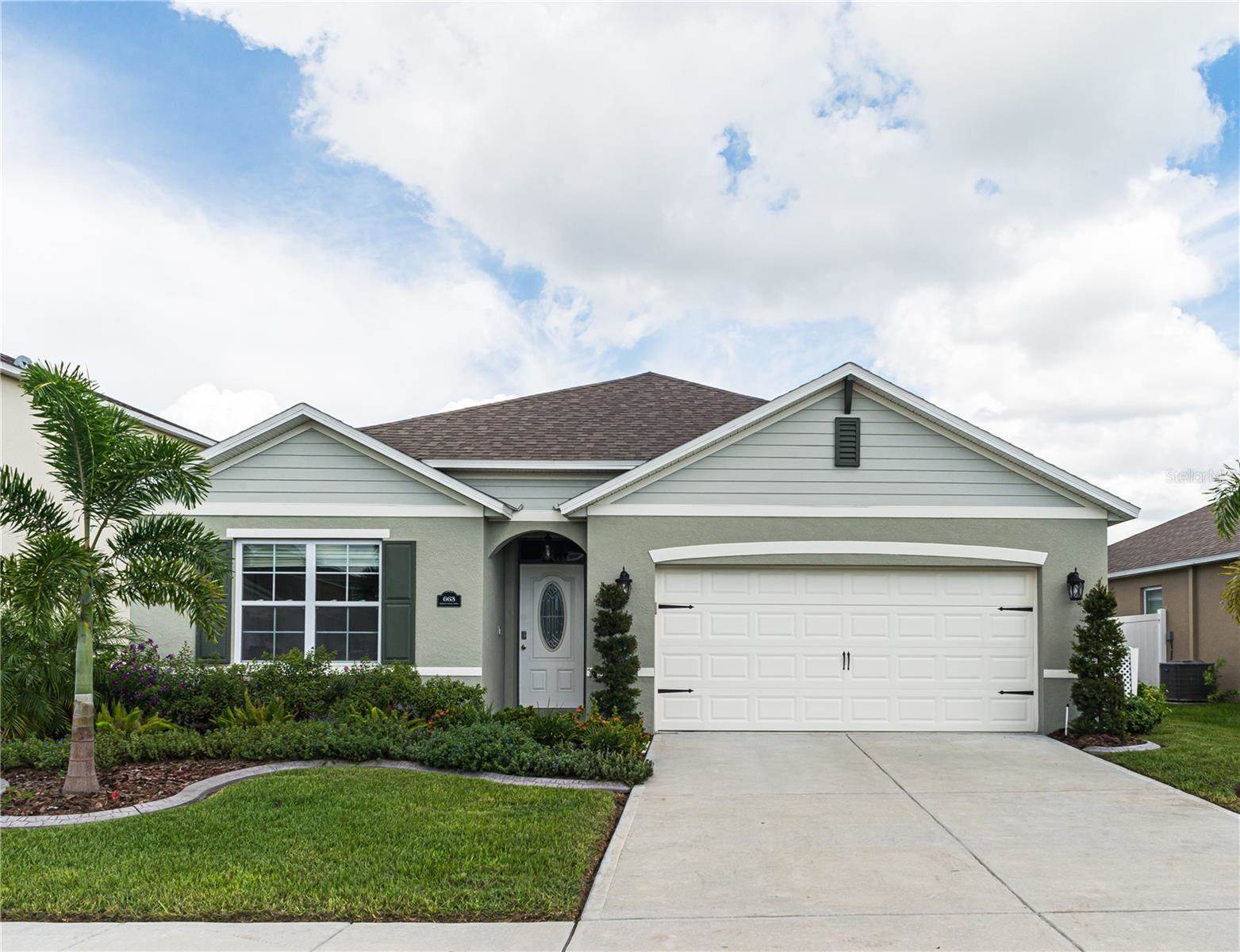 663 Squires Grove Drive, Winter Haven, FL 33880