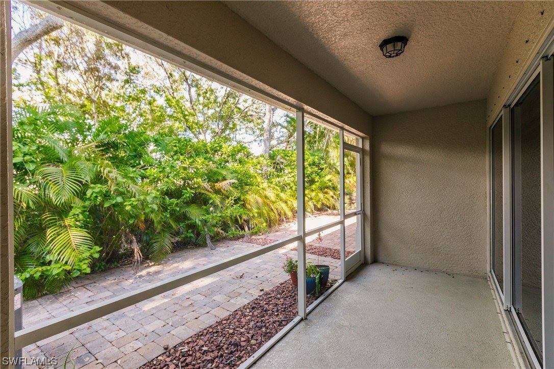 8157 Pacific Beach Drive, Fort Myers, FL 33966