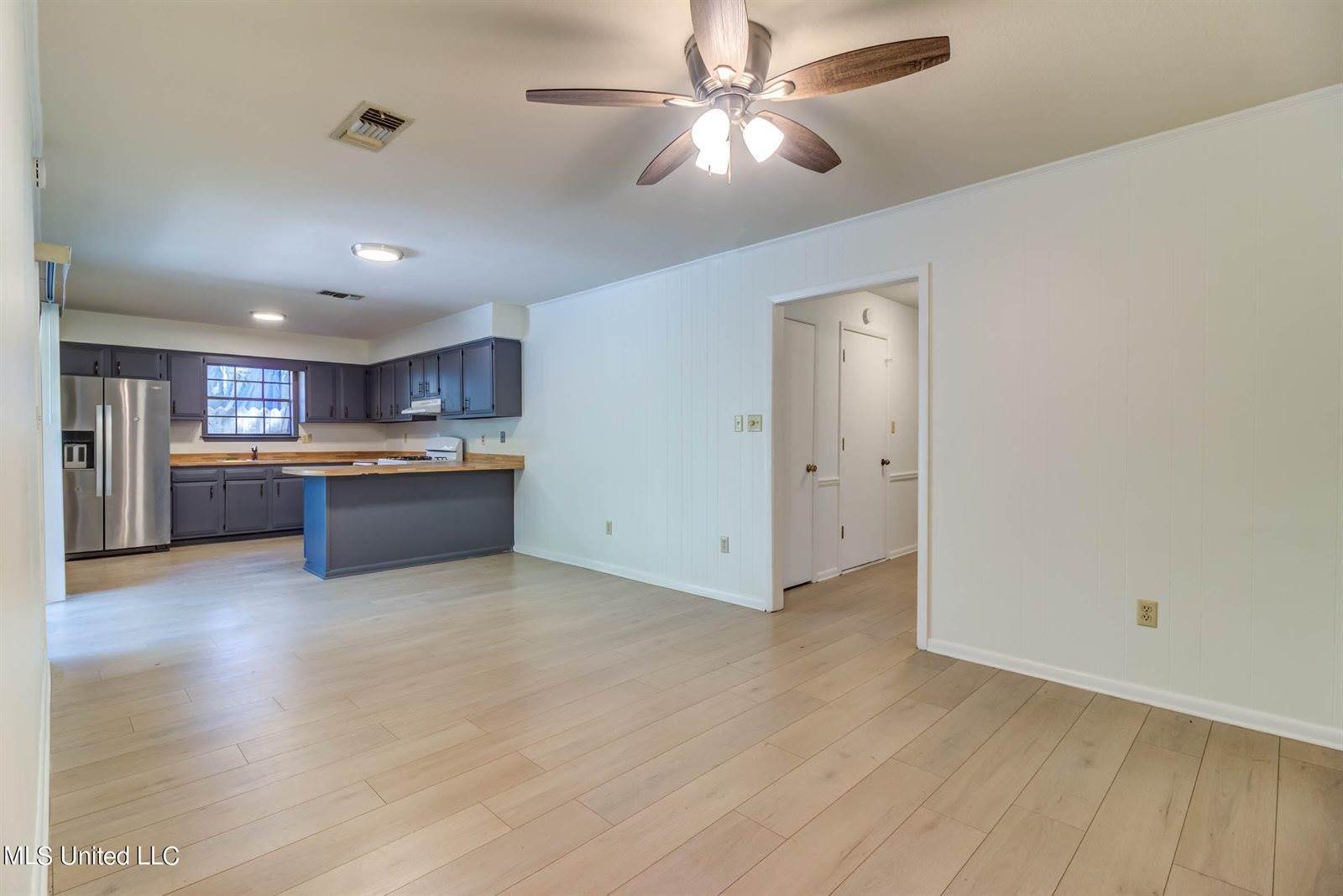 2305 Joan Avenue, Gulfport, MS 39501