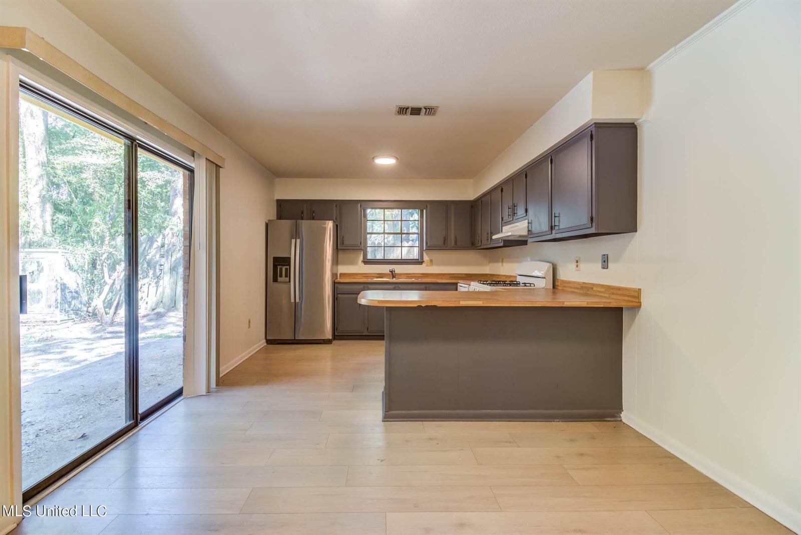 2305 Joan Avenue, Gulfport, MS 39501